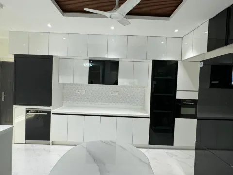 Black and white modular kitchen